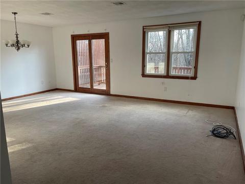 609 Brookhaven Ln, Woonsocket, RI 02895 photo 7