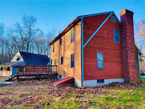 117 E Killingly Rd, Foster, RI 02825 photo 2