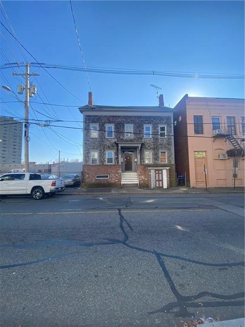 274 Orms St, Providence, RI 02908 photo 4