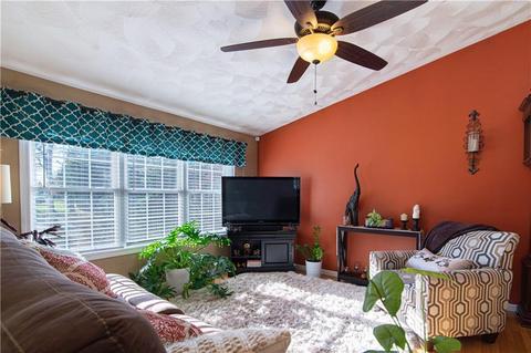19 Sycamore Dr, Coventry, RI 02816 photo 8