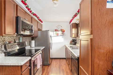 120 Asylum St, Woonsocket, RI 02895 photo 6