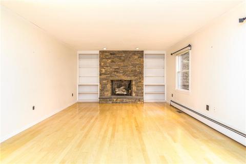 25 Cedar Crest Dr, Westerly, RI 02891 photo 9
