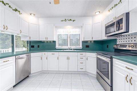 25 Cedar Crest Dr, Westerly, RI 02891 photo 12
