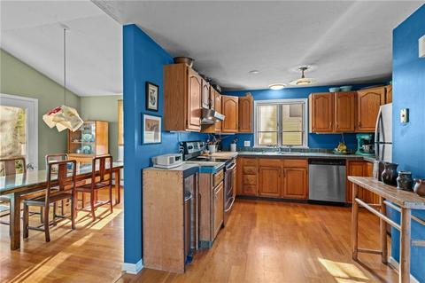 71 Salisbury St, Woonsocket, RI 02895 photo 19