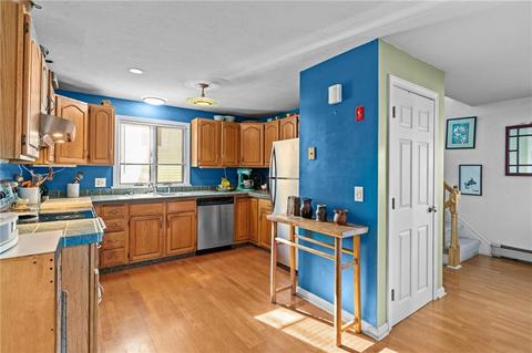 71 Salisbury St, Woonsocket, RI 02895 photo 17