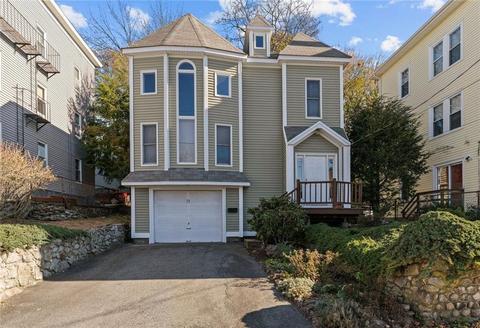 71 Salisbury St, Woonsocket, RI 02895 photo 1
