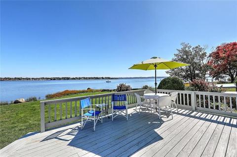 276 Seaview Ave, Swansea, MA 02777