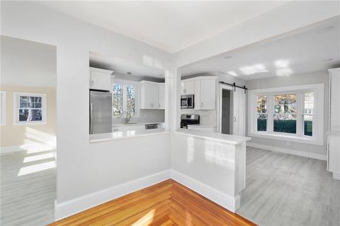 29 Burt St, Warwick, RI 02886 photo 28