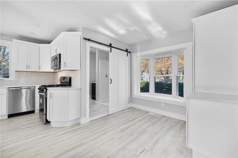 29 Burt St, Warwick, RI 02886 photo 25