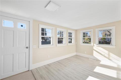 29 Burt St, Warwick, RI 02886 photo 31