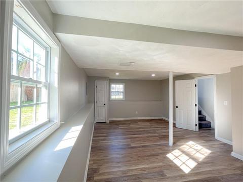 40 Gateway Ct, Warwick, RI 02889 photo 26