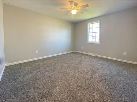40 Gateway Ct, Warwick, RI 02889 photo 17