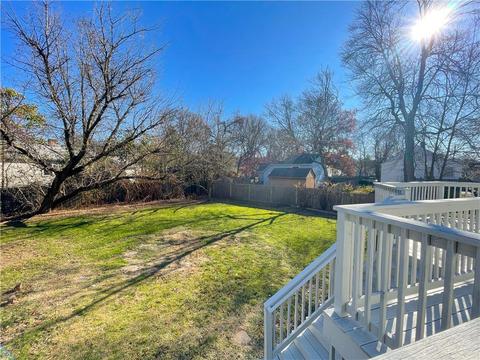 40 Gateway Ct, Warwick, RI 02889 photo 6