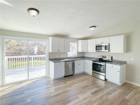 40 Gateway Ct, Warwick, RI 02889 photo 11