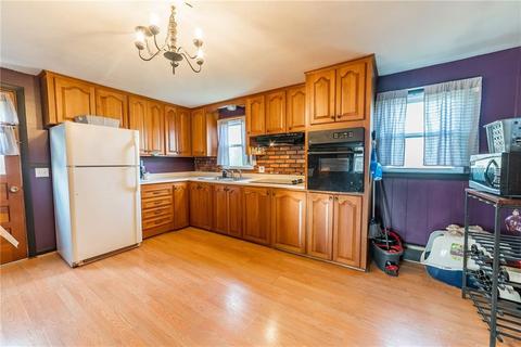 3 Deerfield Rd, Coventry, RI 02816 photo 4