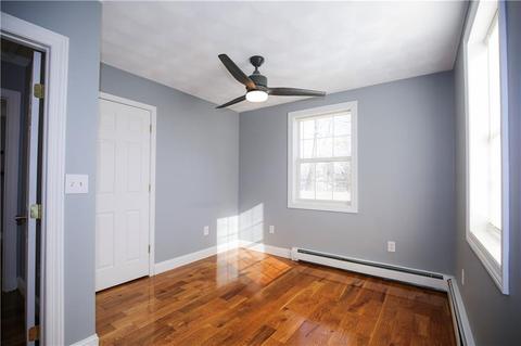 560 Post Rd, Warwick, RI 02888 photo 13