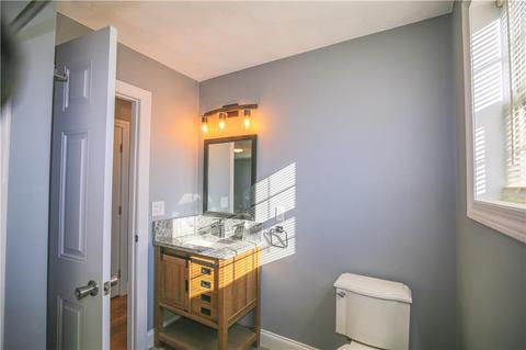 560 Post Rd, Warwick, RI 02888 photo 7