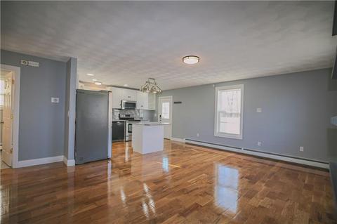 560 Post Rd, Warwick, RI 02888 photo 5