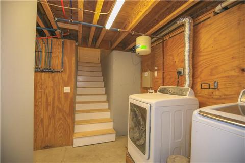 560 Post Rd, Warwick, RI 02888 photo 27