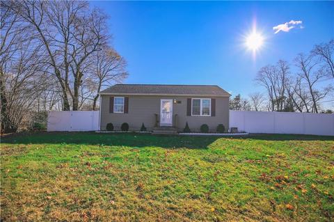 560 Post Rd, Warwick, RI 02888 photo 1