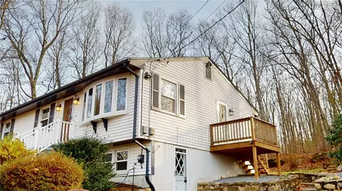 485 Tarklin Rd, Mapleville, RI 02839 photo 3