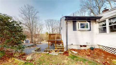 485 Tarklin Rd, Mapleville, RI 02839 photo 35