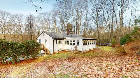 485 Tarklin Rd, Mapleville, RI 02839 photo 37