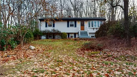 485 Tarklin Rd, Mapleville, RI 02839 photo 1
