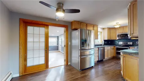 485 Tarklin Rd, Mapleville, RI 02839 photo 11