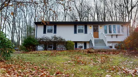 485 Tarklin Rd, Mapleville, RI 02839 photo 2