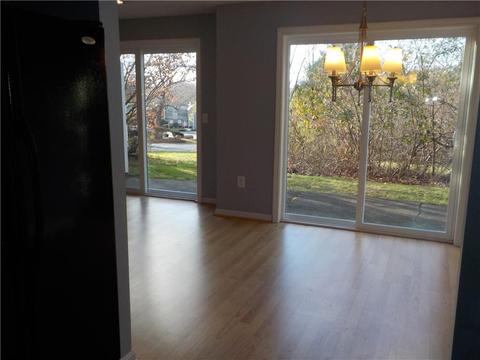 22 Devlin Cir, Blackstone, MA 01504 photo 5