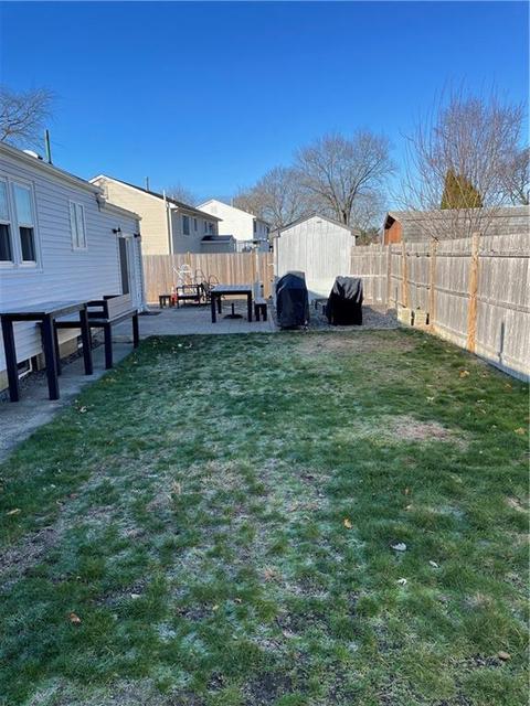 219 Smith St, Warwick, RI 02886 photo 4