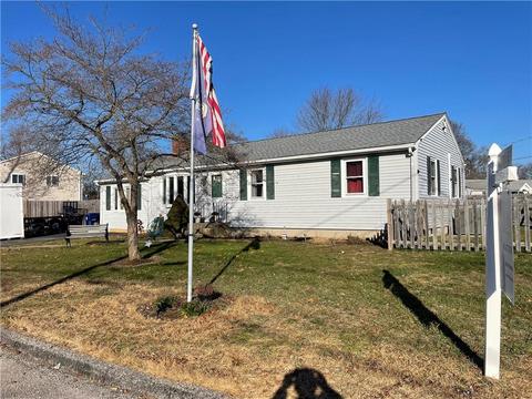 219 Smith St, Warwick, RI 02886 photo 2