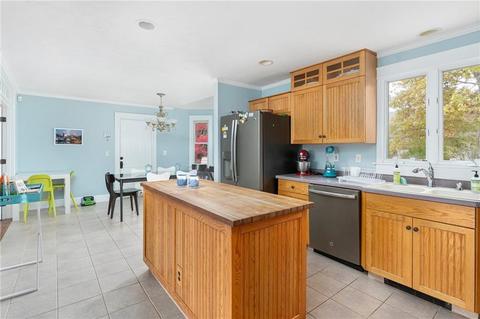 12 Jacobs Point Rd, Warren, RI 02885 photo 16