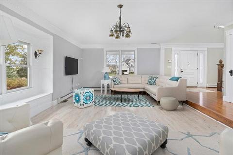 12 Jacobs Point Rd, Warren, RI 02885 photo 9