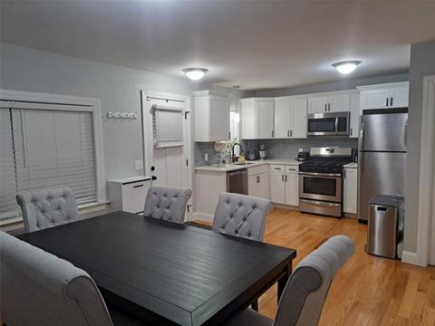 114 Pinehurst Ave, Warwick, RI 02889 photo 5