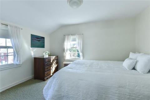 8 Friendly Dr, Warwick, RI 02888 photo 20