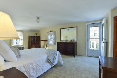 8 Friendly Dr, Warwick, RI 02888 photo 16