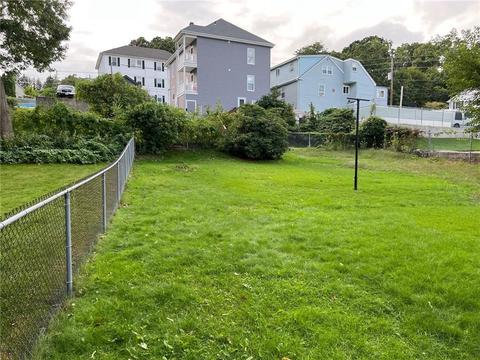111 Saint Barnabe St, Woonsocket, RI 02895 photo 4