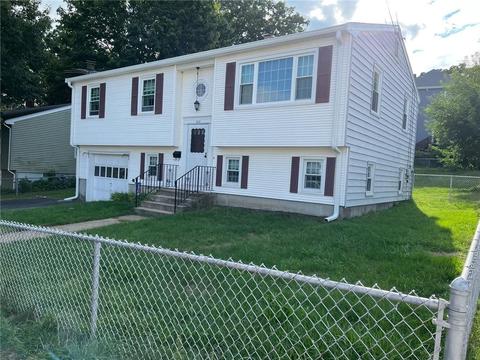 111 Saint Barnabe St, Woonsocket, RI 02895 photo 6