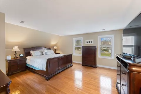 16 Captains Dr, Westerly, RI 02891 photo 25