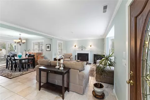 16 Captains Dr, Westerly, RI 02891 photo 10