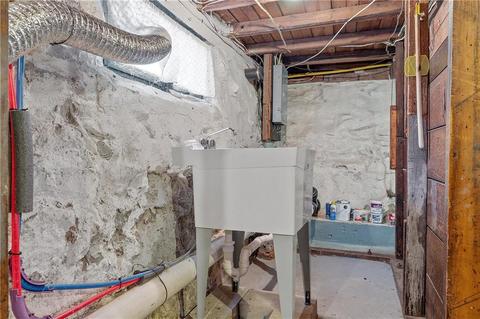 1017 Logee St, Woonsocket, RI 02895 photo 21