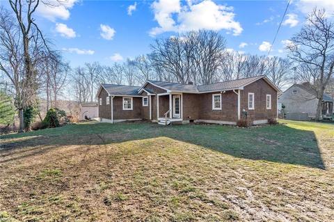 3 Dorset Mill Rd, Exeter, RI 02822 photo 2
