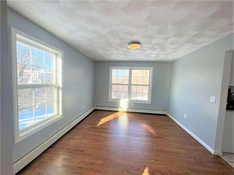 110 Burnside Ave, Riverside, RI 02915 photo 6