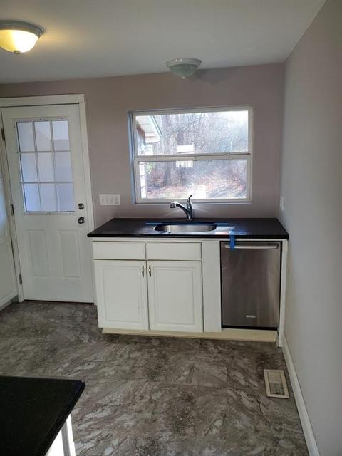 86 Oakside St, Warwick, RI 02889 photo 10