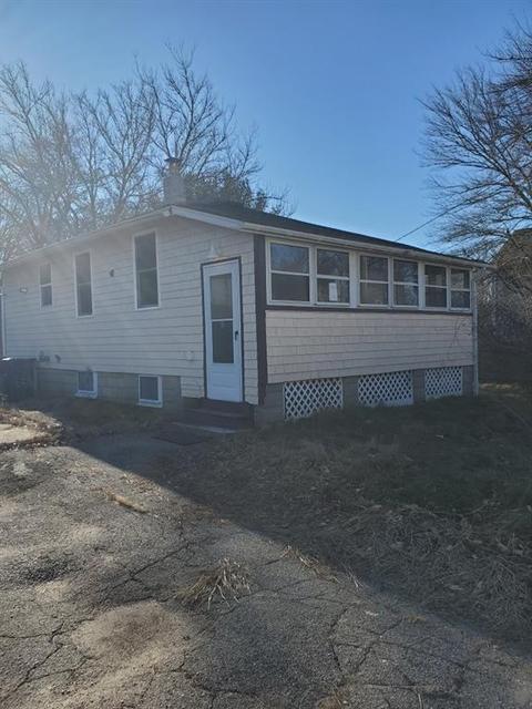 86 Oakside St, Warwick, RI 02889 photo 1