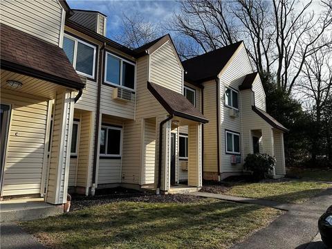 223 High St #B, Westerly, RI 02891 photo 1