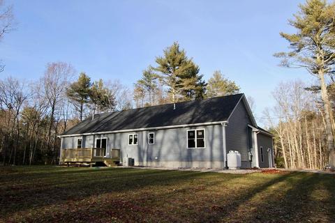 23 E Killingly Rd, Foster, RI 02825 photo 7