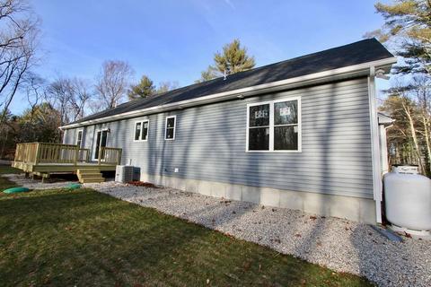 23 E Killingly Rd, Foster, RI 02825 photo 9